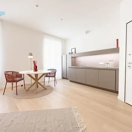 Slataper 12 Tirabora Short Rent Apartment Trieste Exterior photo